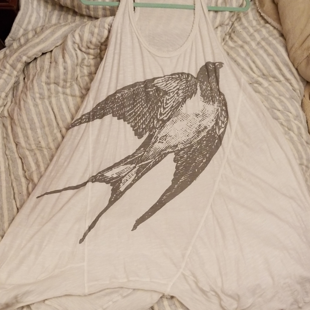 Magnolia pearl tshirt